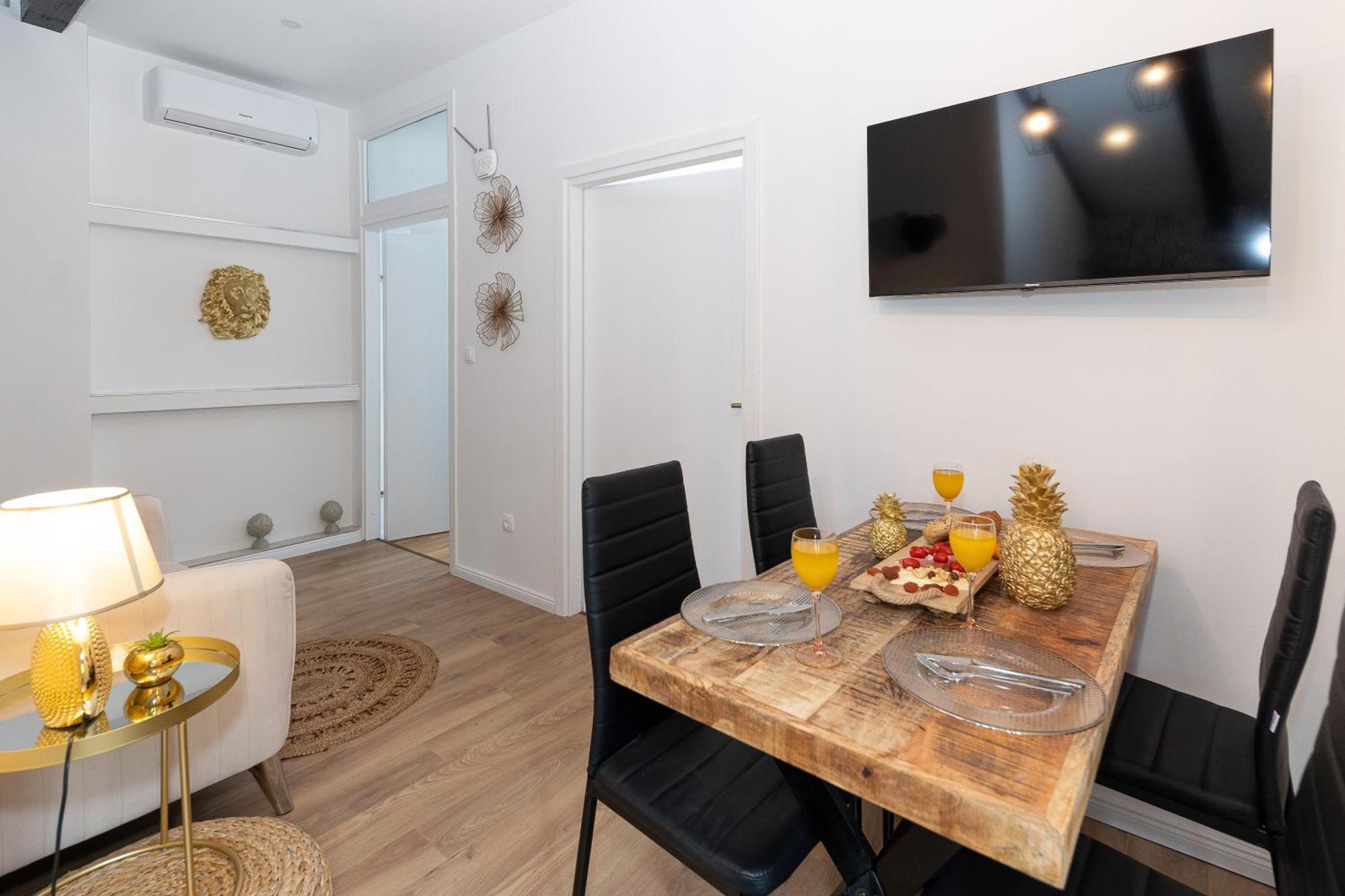 Sea House Lea Apartment Novi Vinodolski Exterior photo